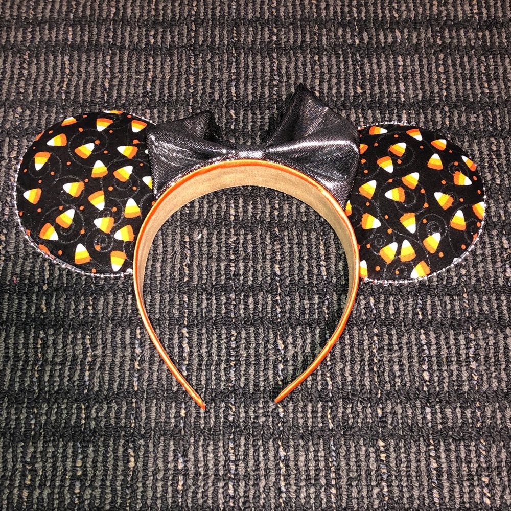 ⛵️ Handmade Candy Corn Minnie Mouse Ears Headband